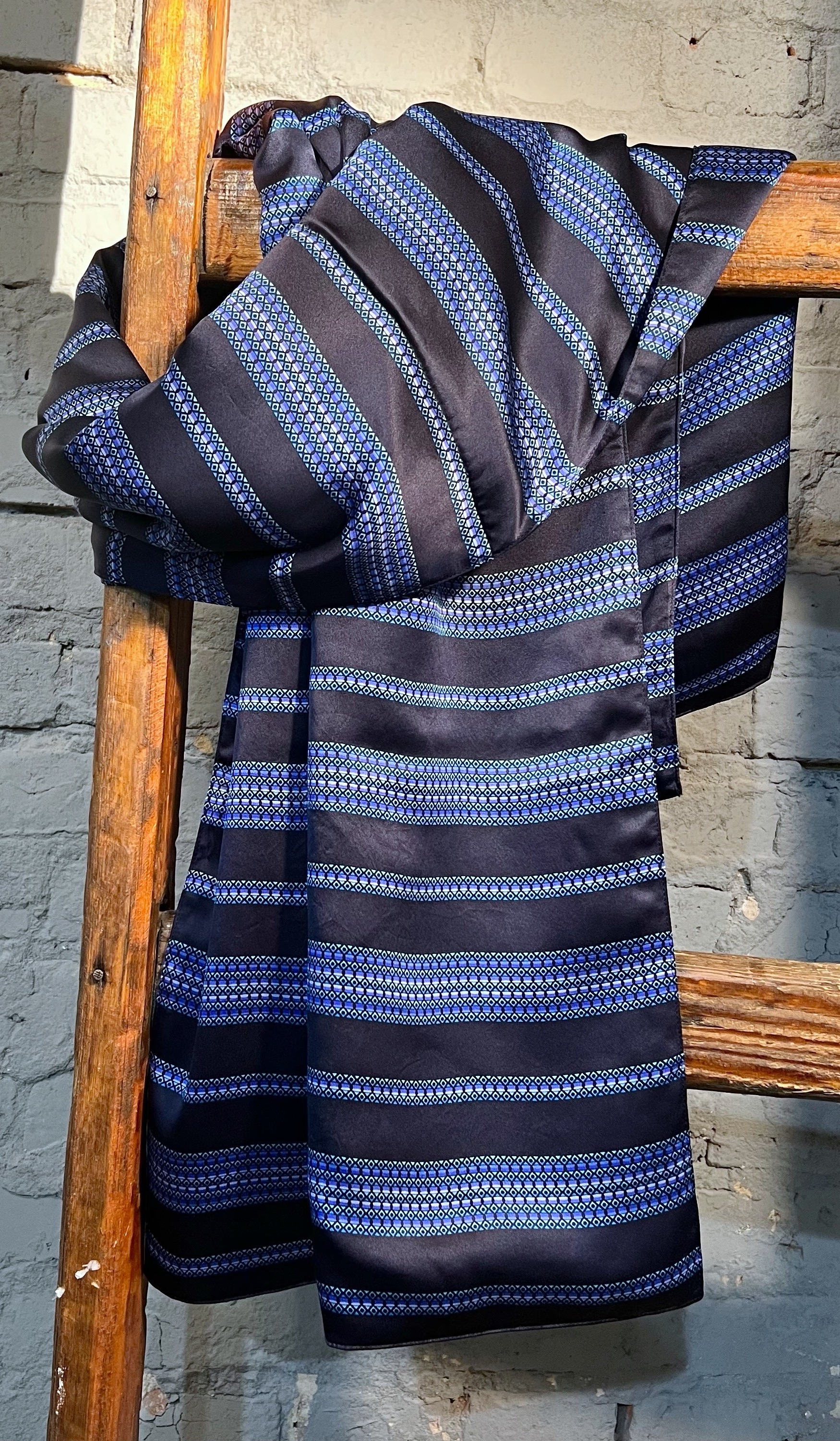 Шарф “Сапфировое паве”